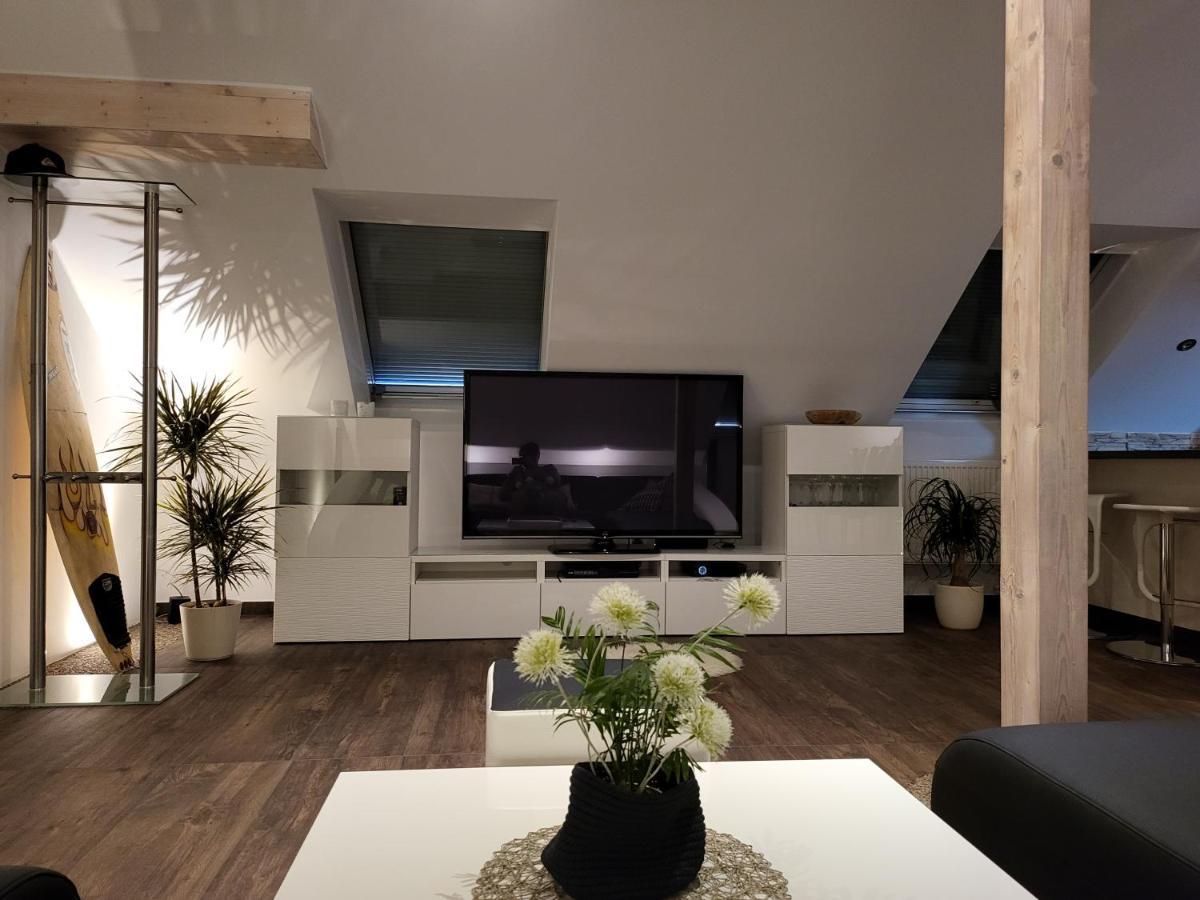Schone Loftwohnung Im Herzen Des Fichtelgebirges マルクトレドヴィッツ エクステリア 写真